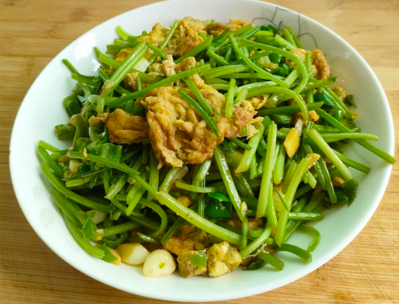 这种不起眼的“喂猪菜” 在美国300元一斤!竟然还抢疯了
