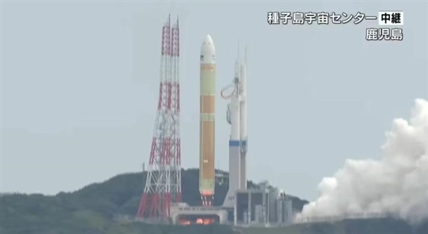 日本H3火箭6号机成功发射:首次采用三台主发动机