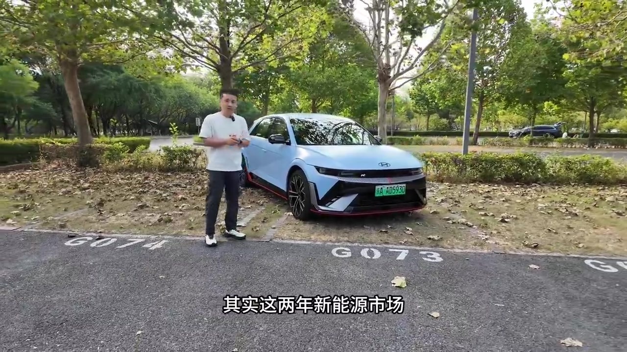 试驾艾尼氪5N！纯电SUV里没有比它更好玩的