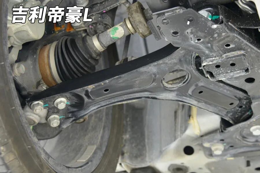 车标不改摇身一变,看这底盘眼熟不?