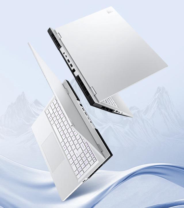 双虹 2026款七彩虹“将星X16 Pro”16英寸笔记本发售，7799元