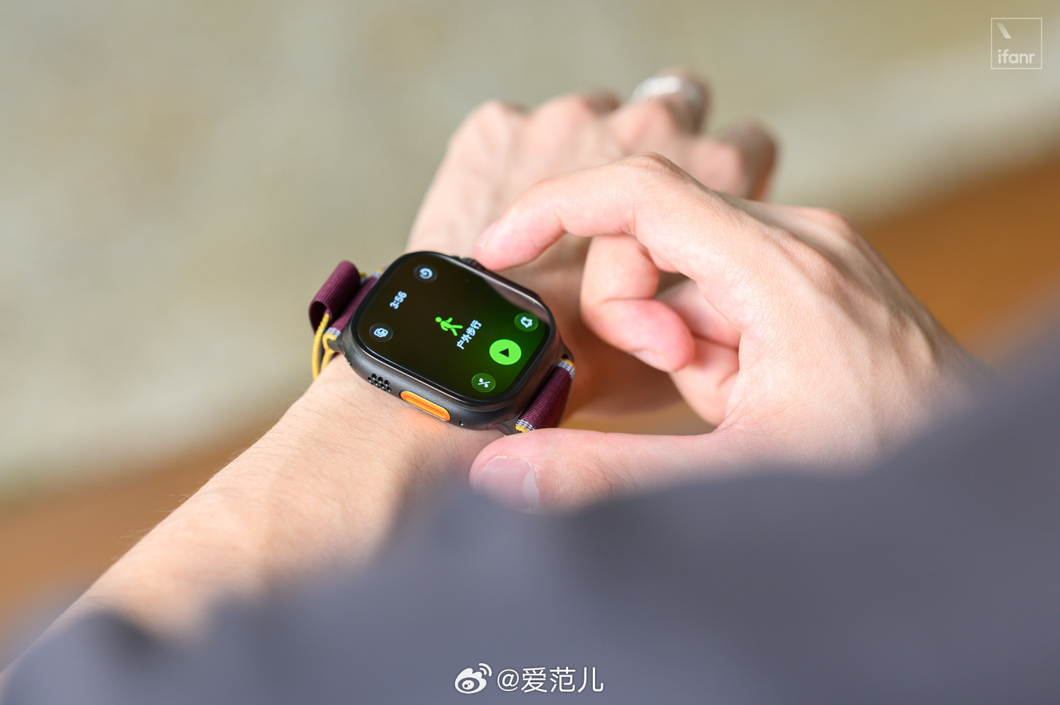 #爱范儿图赏#|Apple Watch Series 12 与 Ul