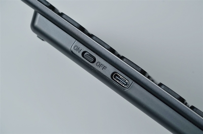 219元办公新选择 微星FORGE K210 WIRELESS COMBO无线键鼠套装评测:轻薄时尚的务实之选