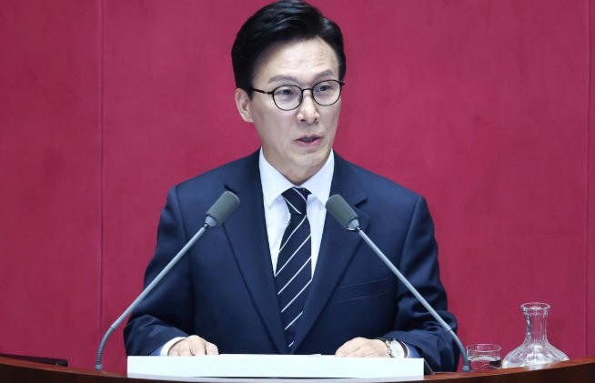 金民锡7日在国会发表演讲 韩媒
