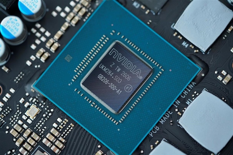 2K毫无压力4K也可一战 微星RTX 5060 Ti 8G GAMING TRIO OC显卡游戏评测: 6倍帧生成+路径追踪享受顶级游戏