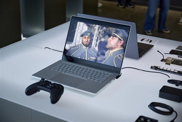 Surface与Macbook正面交锋