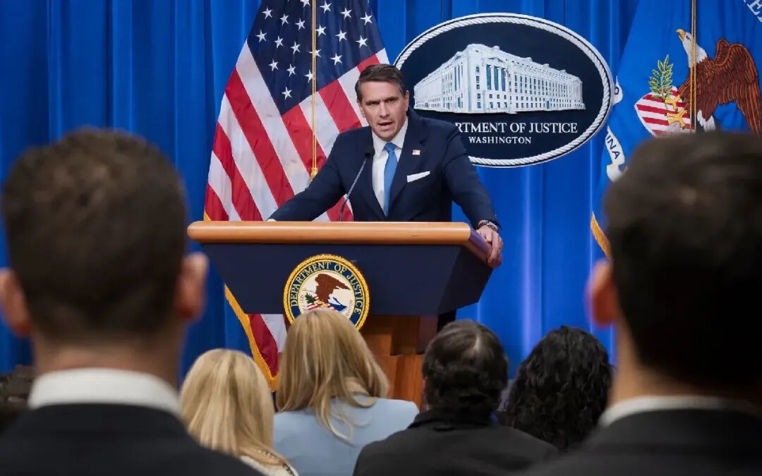 ◆1月30日,美国司法部副部长布兰奇宣布,当天公开了超过300万页爱泼斯坦案相关文件。(来源:美联社)