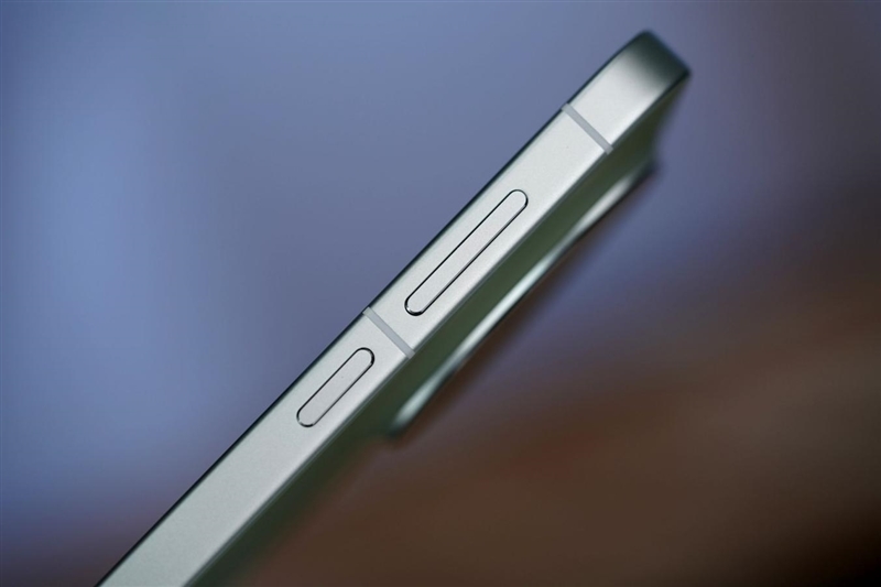 天玑9500搭配蔡司影像 vivo X300s手机全面评测:省心耐用的直屏主力机