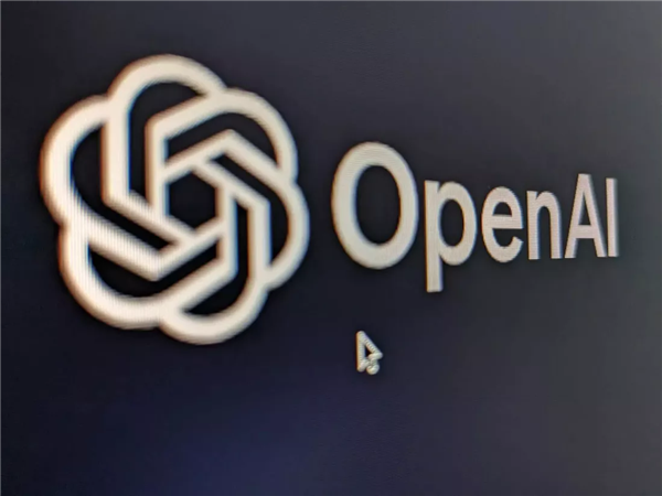 2888亿元换一张护身符!OpenAI效仿英特尔:把5%股份送给特朗普