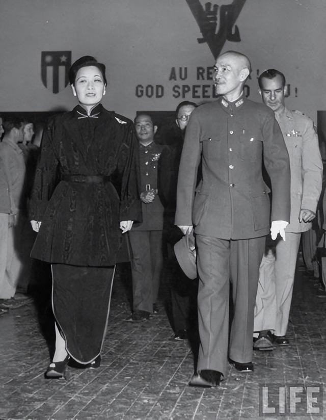 逃亡美国后，吴国桢大骂蒋介石一无是处，宋美龄：你不想要儿子了