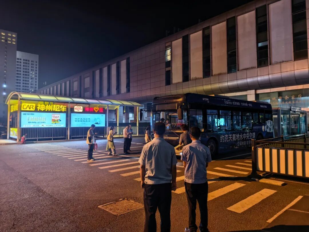 图9.jpg