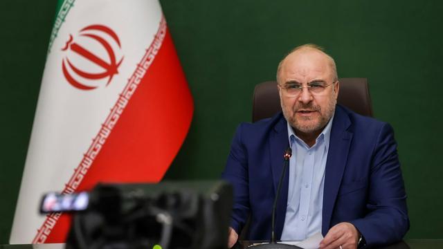 （伊斯兰议会议长卡利巴夫）