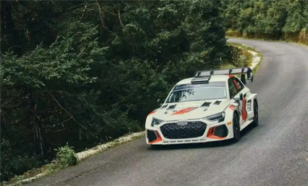 卖爆了!《飞驰人生3》带火同款车模:7天卖超3000单