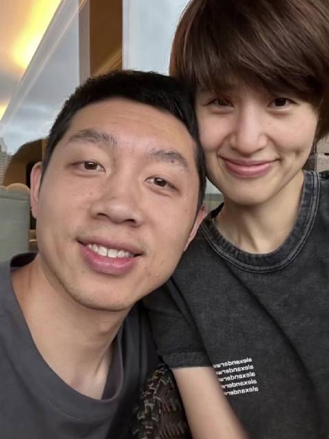 许昕坦言不自信,姚彦父母从未摆架子