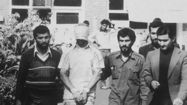 揭秘1979年德黑兰人质危机，伊朗与美国究竟有何深仇大恨？_网视频_网