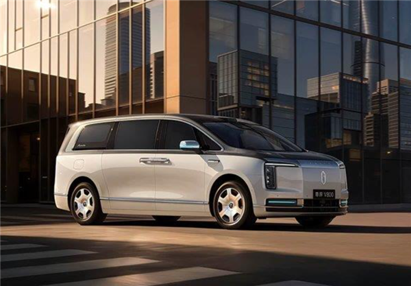 尊界V800搭载国产RISC-V芯片:实现智能座舱轻量化AI部署