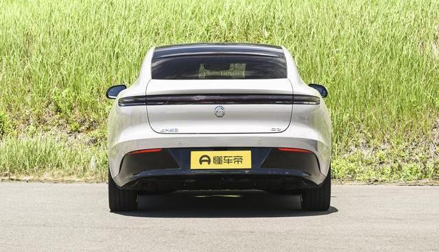 20万预算买纯电轿跑别乱选，为何2026款MG 07 EV凭这3点成为同级避坑首选-有驾