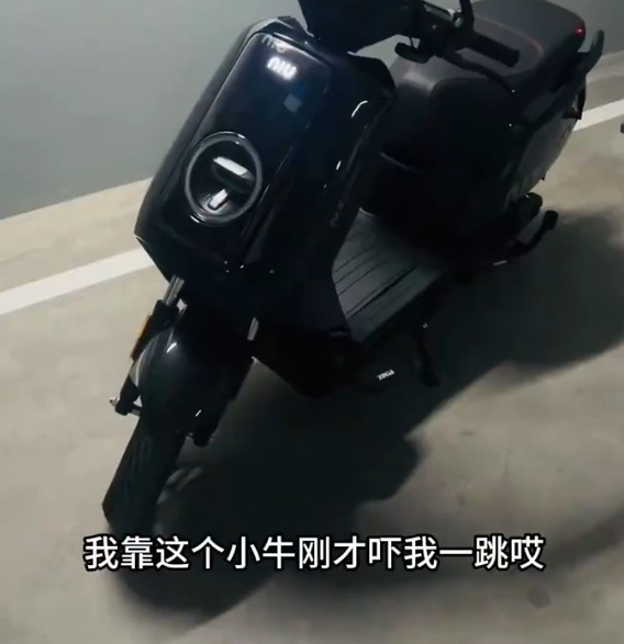小牛强制推送宋雨琦庆生语音小牛修改开机音效把车主吓一跳【小牛电动车强