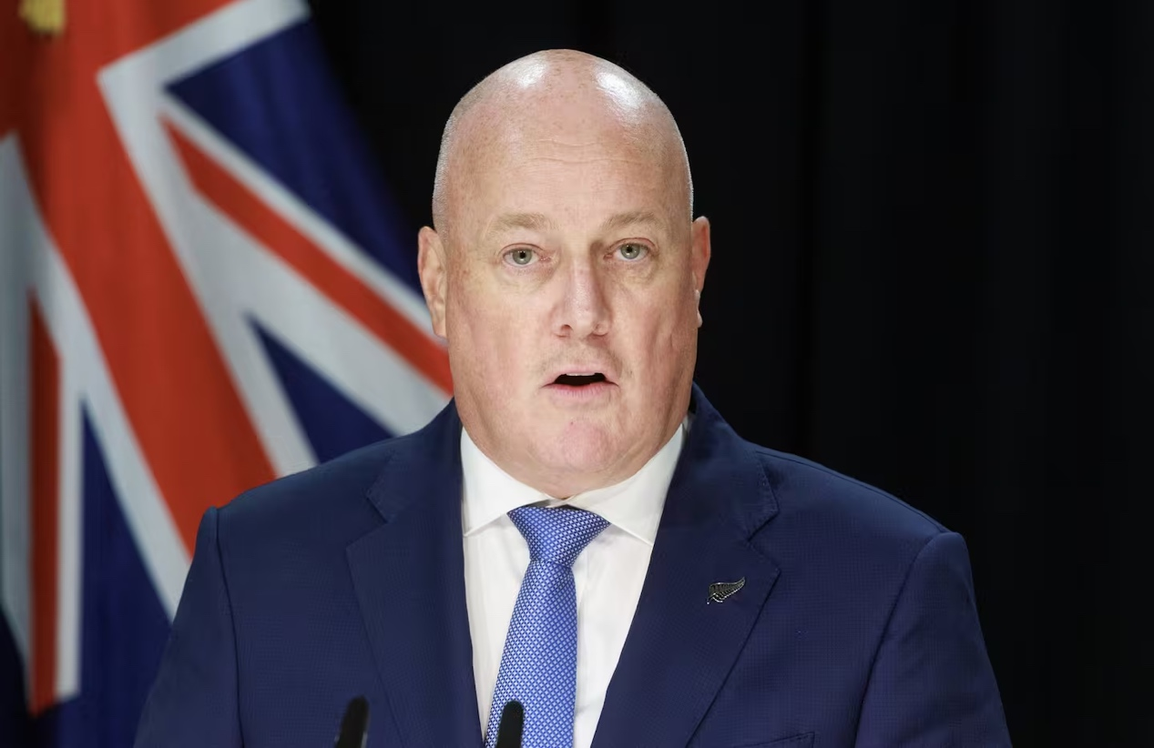 克里斯托弗&middot;拉克森 辛苦图 图源：外媒