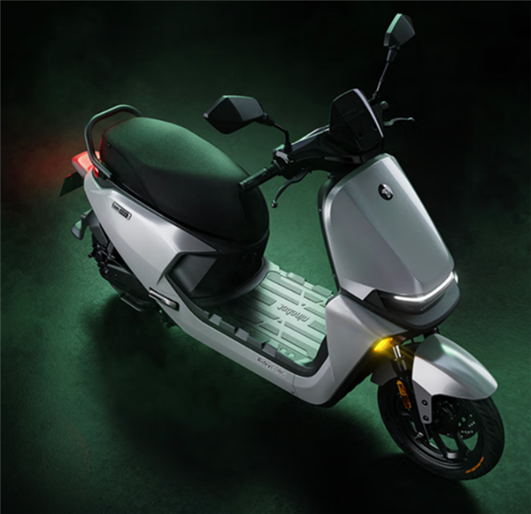 九号公司CEO放话：未来十年电动车要超越燃油车