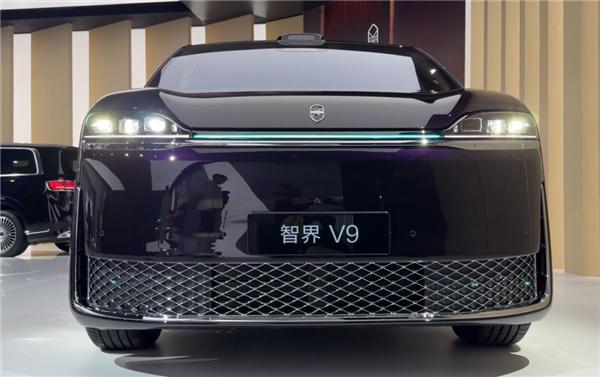 华为一语气发了22个新品 被一款千元机抢了风头