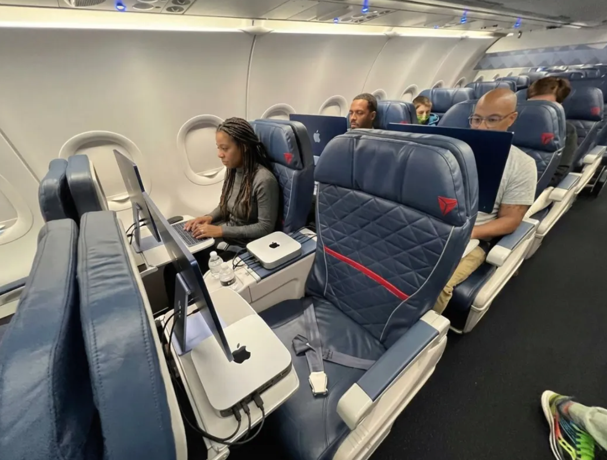 看遍了所有的AI PC,原来 Mac 一直在这里|AI 器物志