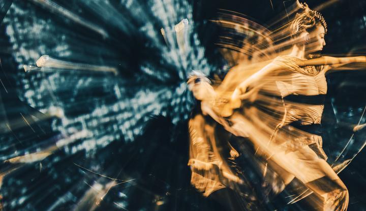 这是舞剧《永乐未央》中《璇玑万象》段落的演出剧照（2025年12月31日摄）。