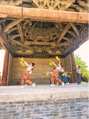 【何以中国&middot;屋檐上的文脉】行走平阳 探寻临汾古戏台历史遗存