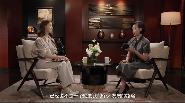 何超琼给亲爹何鸿燊工作也要谈薪资 靠自己赚了600万却不敢说