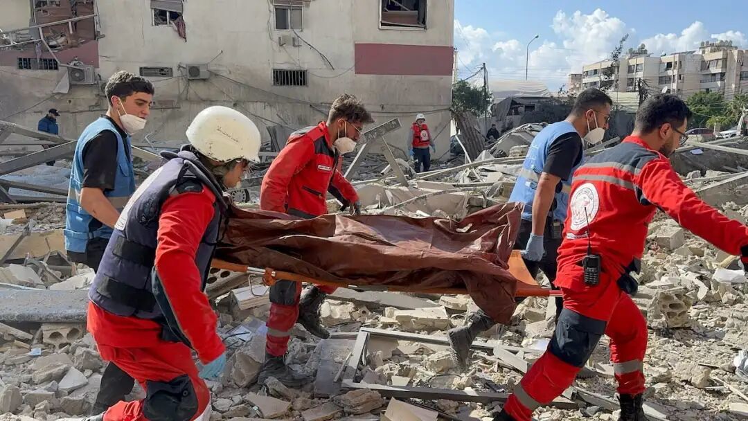 Despite ceasefire with Iran, Israel's aggressive new attacks on Beirut signal no relief for Lebanon | CBC News