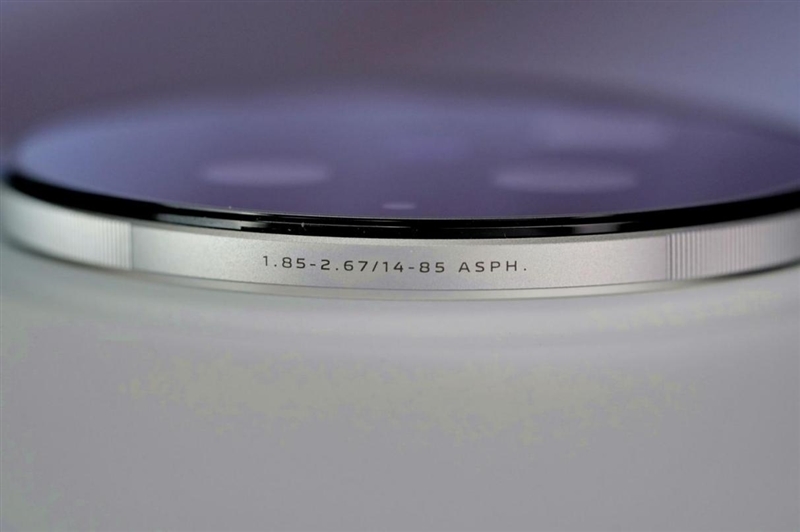 14-400mm终极全焦段!vivo X300 Ultra手机全面评测:依然是年度影像机皇