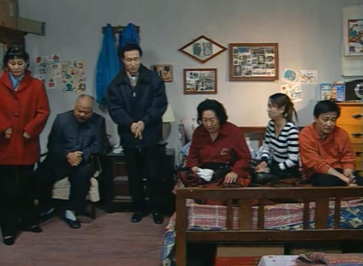 《东北一家人》剧照