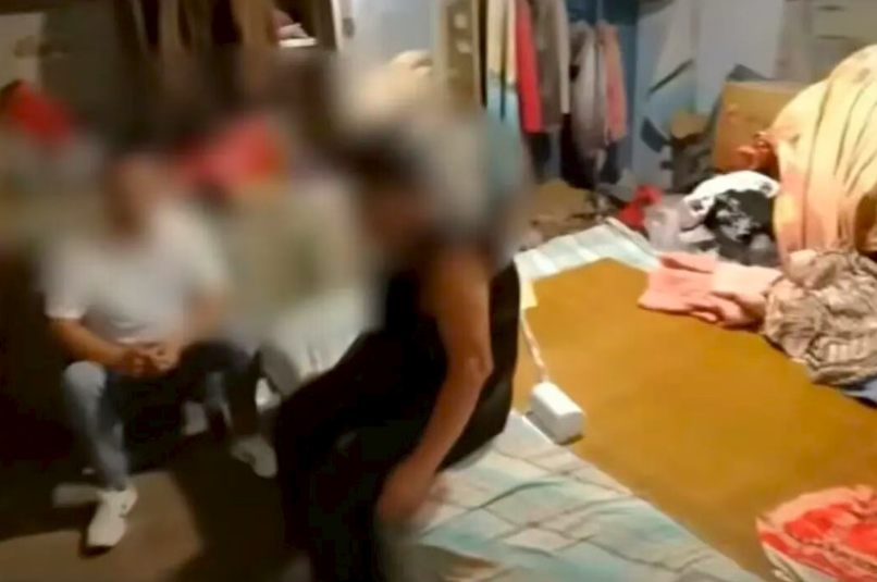 ▲河南南阳“被贷款”的村民(图/视频截图)