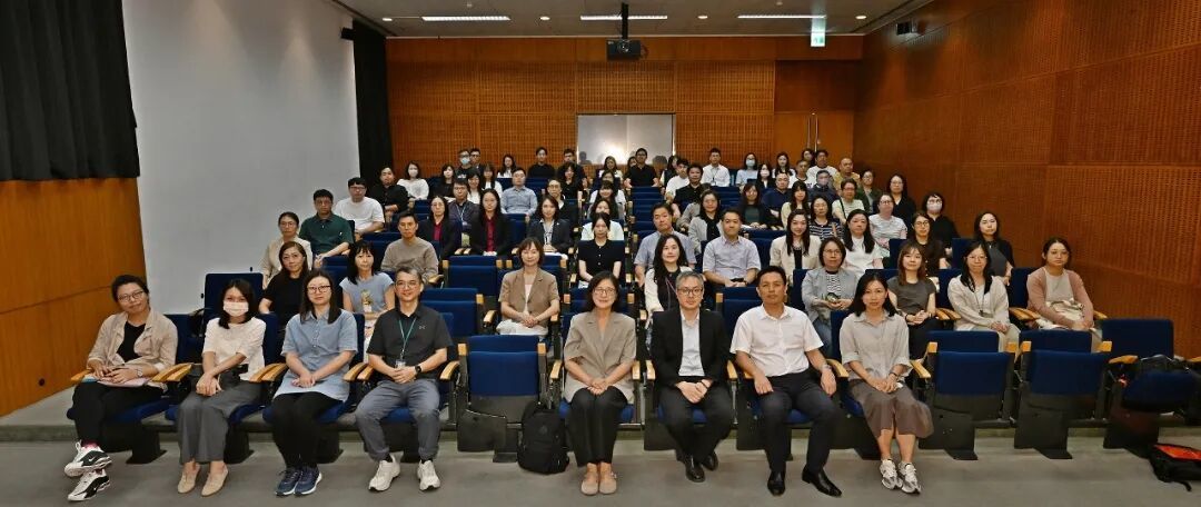出席講座的本澳相關社團負責人及公共部門人員.jpg