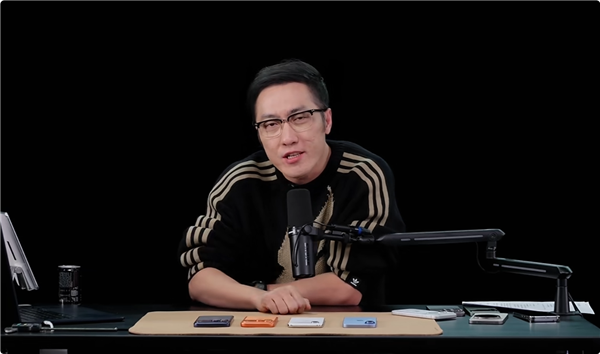 韩路招聘全职主持人 王自如直接留言：明天去面试