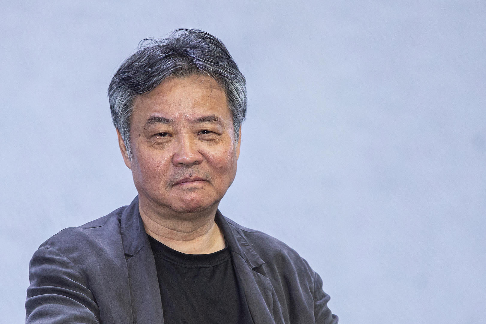 余华 图据视觉中国