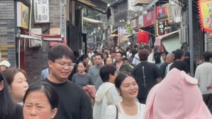 水陆漫游焕新广陵古城 国庆街巷微度假火爆出圈(5).jpg