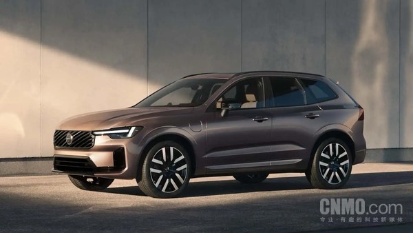 2028款沃尔沃XC60 T8