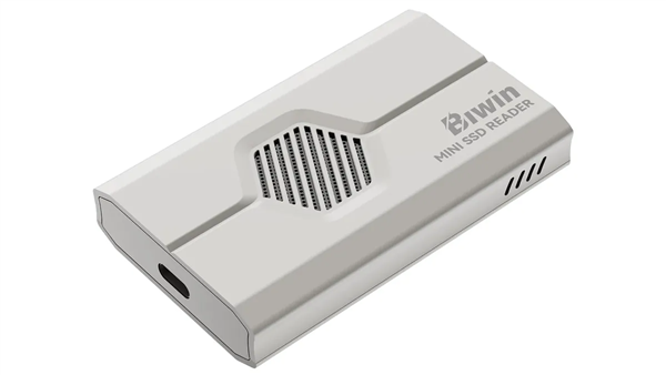史上最小消费级SSD!佰维CL100 Mini发布:仅1克重+速度3700MB/s