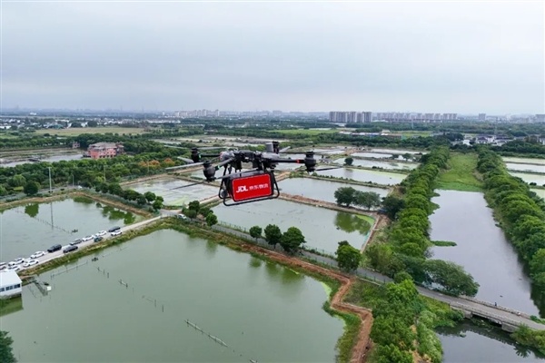 开捕即起飞 无人机送出第一网阳澄湖大闸蟹 200城次日达