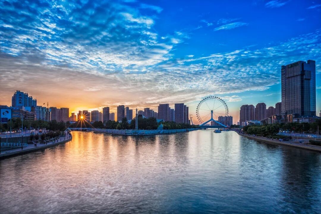 摄图网_500335088_日落之眼(企业商用).jpg
