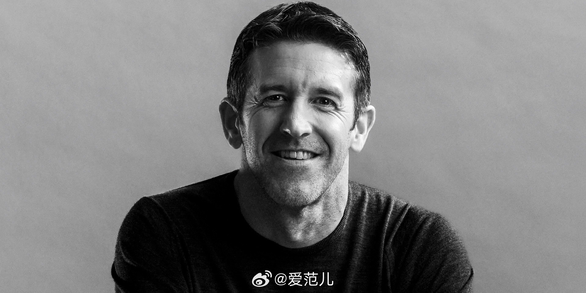 💡观点|特努斯:AI 不会让 iPhone 消失,苹果要做能带来差