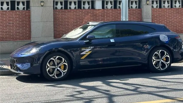 新一代小米SU7劲敌登场!尚界Z7T无伪装谍照曝光:将于3月底登场