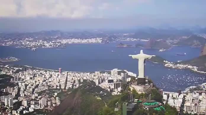南美火药桶要爆？两总统隔空交锋，火药味越来越浓，鲁比奥要赢了