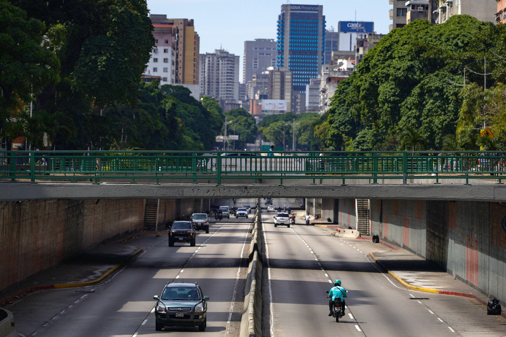 1月5日,委内瑞拉加拉加斯,利伯塔多大道现状。视觉中国 图