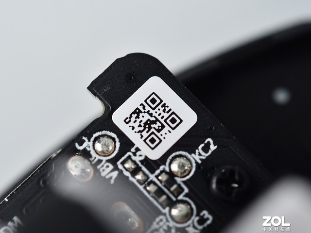 雷柏VT9PRO双模无线游戏鼠标评测:卷王轻量化游戏鼠标