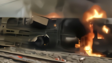 湖南村民在火车侧翻前10分钟曾报警发生塌方？官方回应