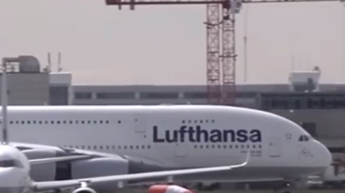 欧洲最大廉价航空公司瑞安航空计划裁员3000人