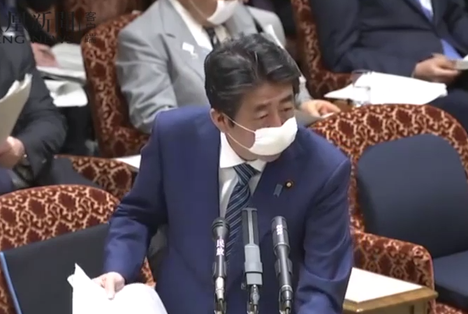 日本议员问到底多少人感染新冠？安倍：问题超纲，答不了