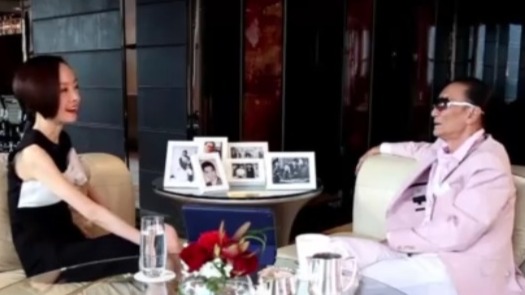 谢贤谈和狄波拉的感情，坦言：离婚只是一种形式